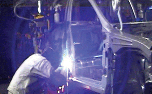 THIF-406免清洗焊接防飛濺劑使用現場圖